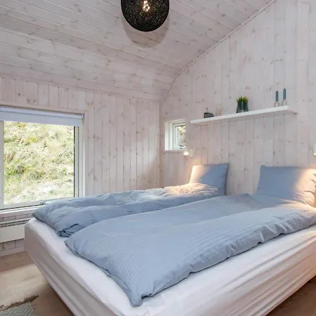 Holiday home Holiday Hyldebaervej