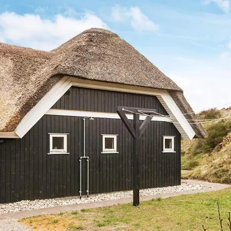 Holiday Hyldebaervej Holiday home Henne Strand