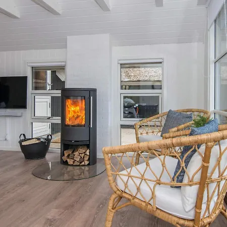 Holiday home Holiday Hyldebaervej Henne Strand