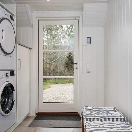 Holiday home Holiday Hyldebaervej Henne Strand